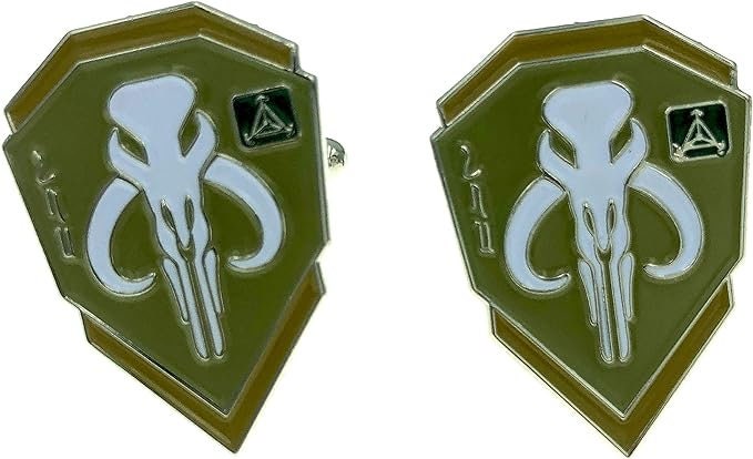 Bounty Hunter Boba Fett Bantha Skull Cosplay Metal Sci Fi Fan Cufflinks