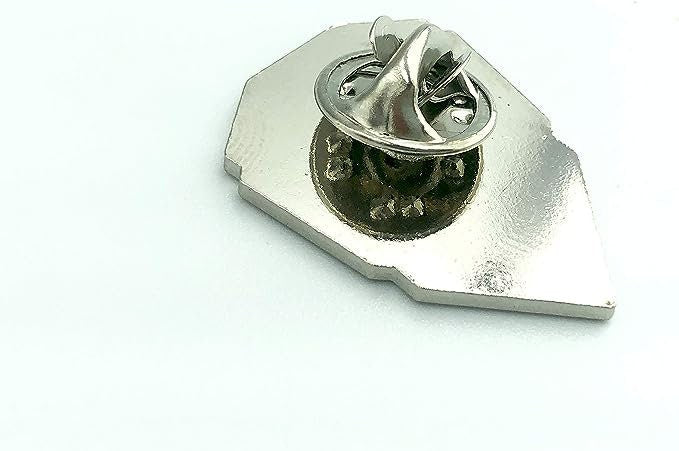 Bounty Hunter Boba Fett Bantha Black Glow in the Dark Skull Cosplay Metal Pin Badge Brooch