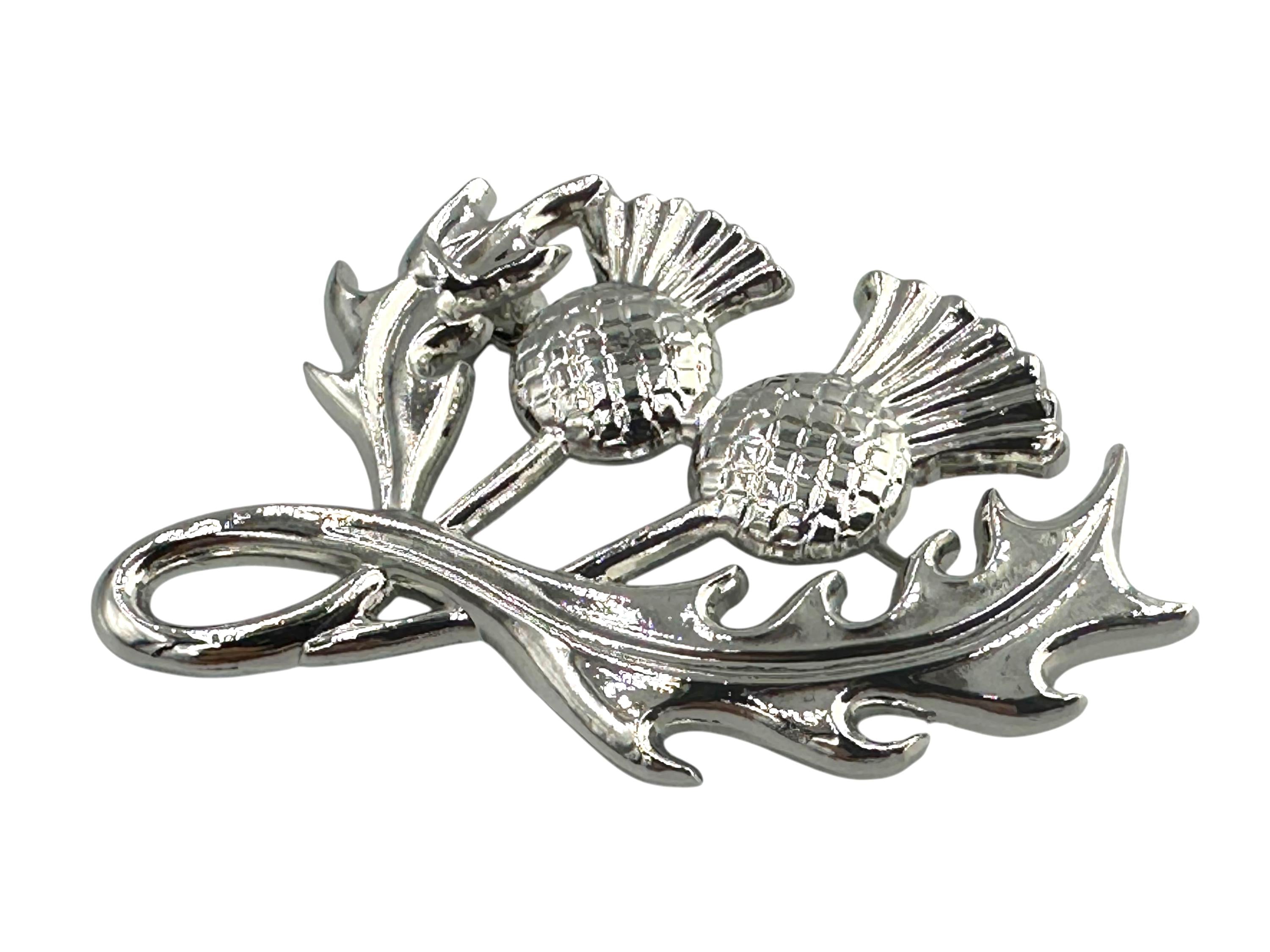 Scotland Scottish Twisted Thistle Cosplay Metal Pin Badge Decorative Brooch