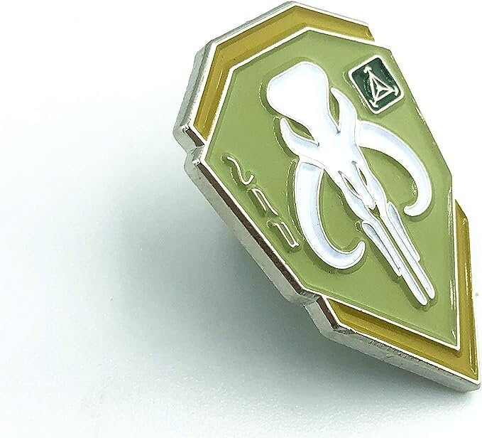Bounty Hunter Boba Fett Bantha Green Skull Cosplay Metal Pin Badge Brooch