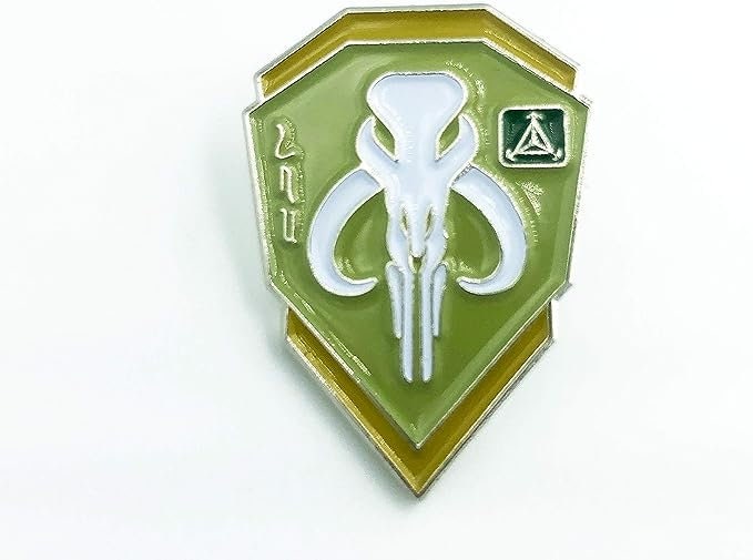 Bounty Hunter Boba Fett Bantha Green Skull Cosplay Metal Pin Badge Brooch