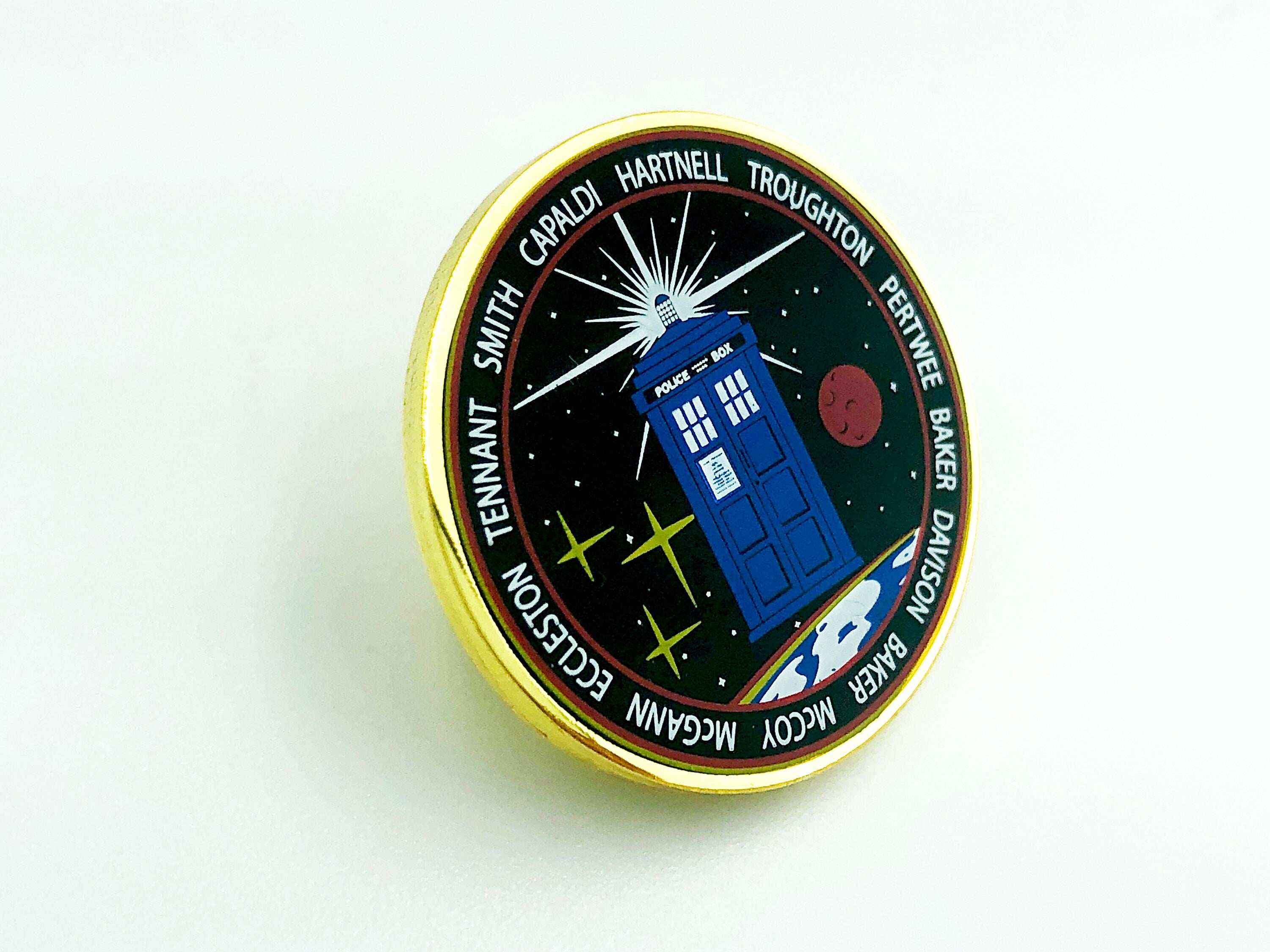 Dr Who Doctors Tribute Tardis Metal Cosplay Pin Fan Badge Brooch