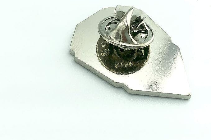 Bounty Hunter Boba Fett Bantha Red Skull Cosplay Metal Pin Badge Brooch